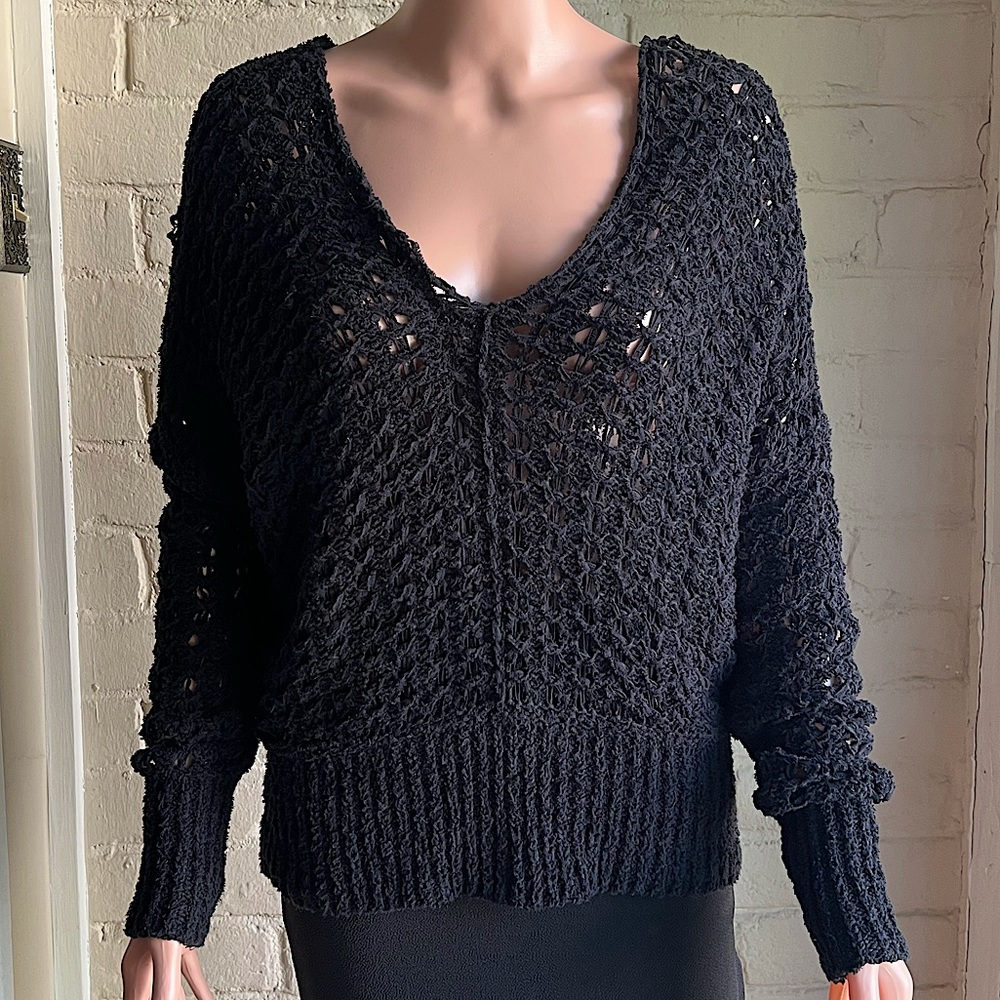 Free People size XS oversized black boho comfy black  sweater v neck